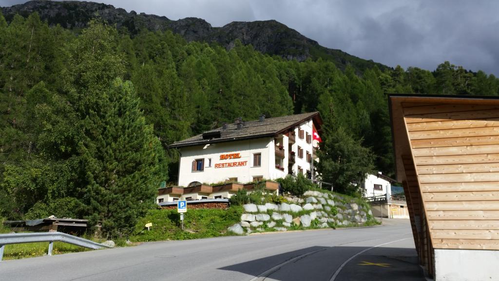 Hotel B&B Susom Surlej Silvaplana Esterno foto