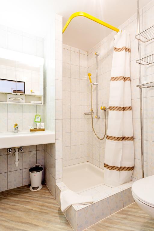 Hotel B&B Susom Surlej Silvaplana Esterno foto